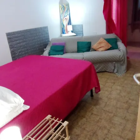 Smeralda Room's *