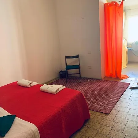 Smeralda Room's *