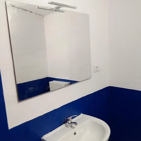 Séjour chez l'habitant Smeralda Room's *