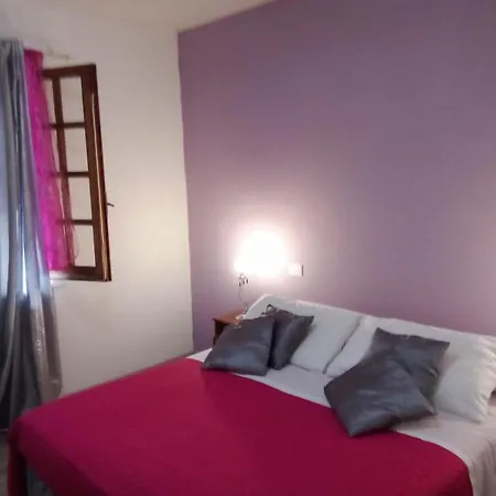Smeralda Room's Homestay Olbia